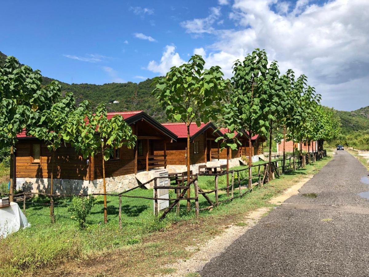 Orahovo Cottages Virpazar Esterno foto