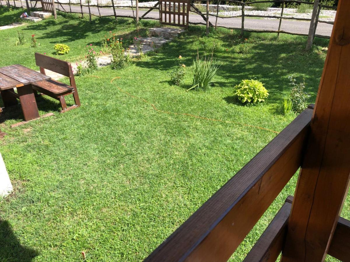 Orahovo Cottages Virpazar Esterno foto