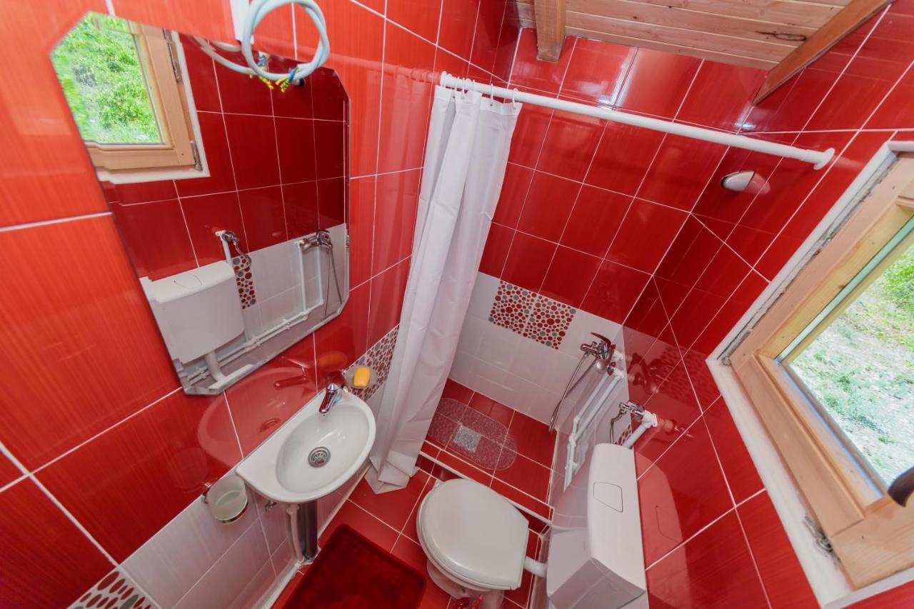 Orahovo Cottages Virpazar Esterno foto